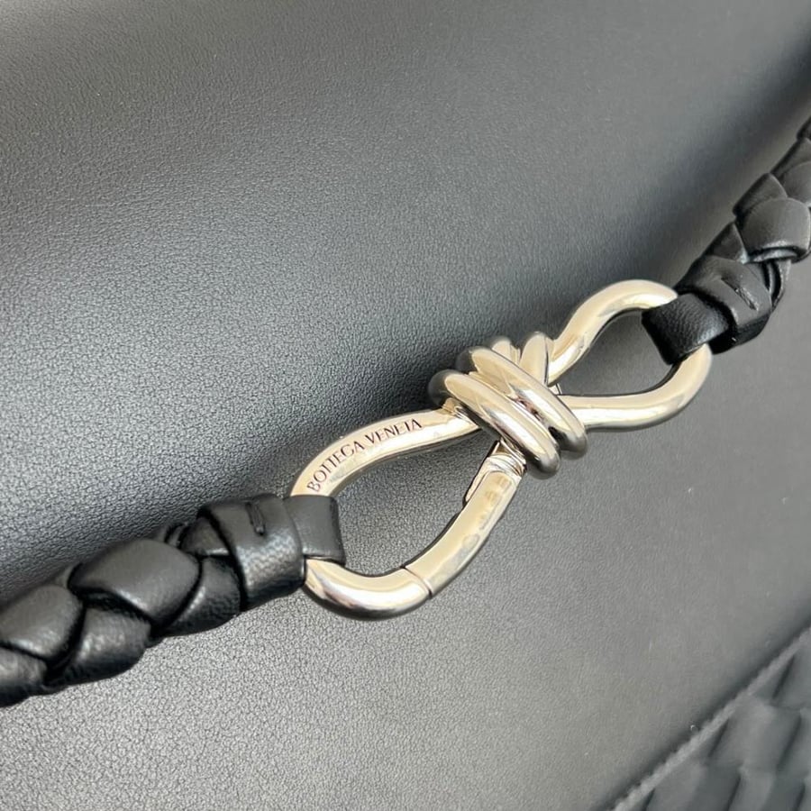 EM01 Bottega Venta