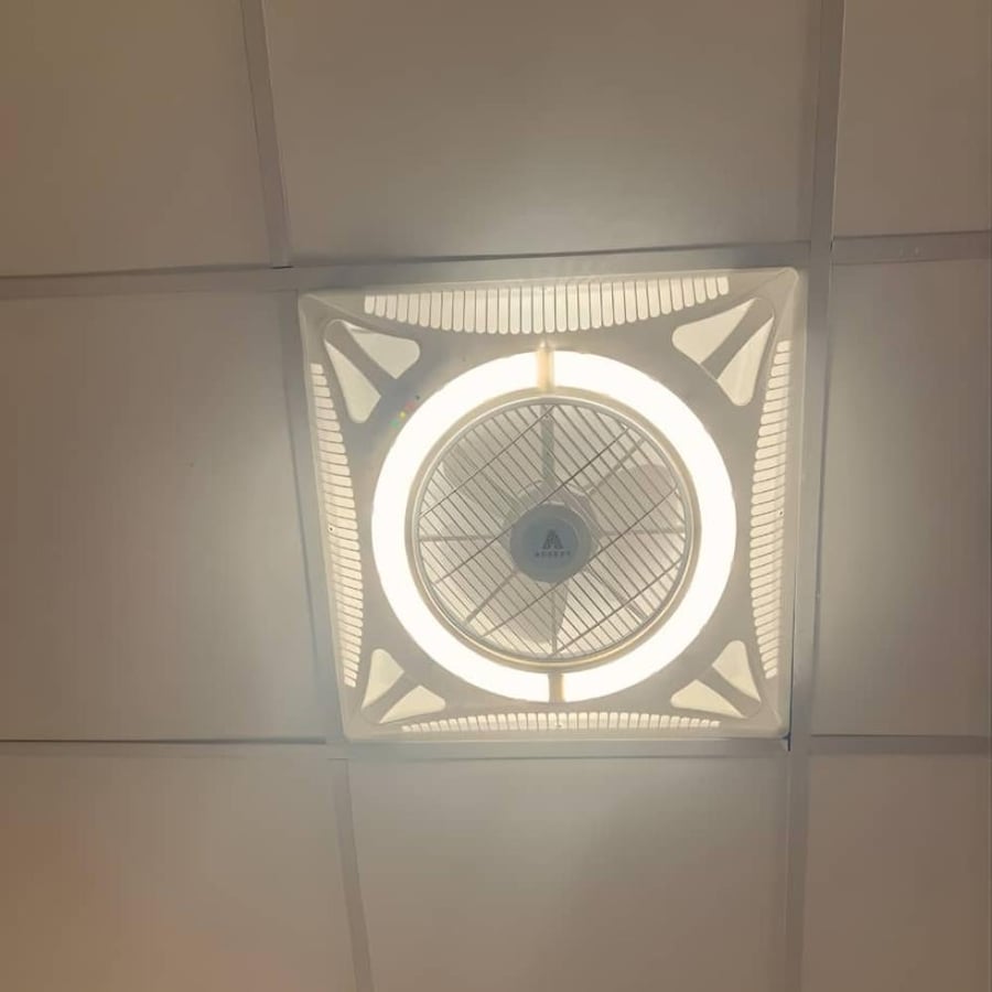 مروحة تهوية سقف 60×60 سم LED بـ 3 الوان اضاءة مع ريموت تحكم