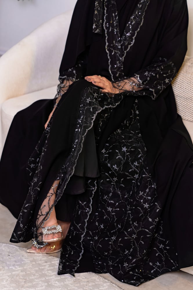عباية شجن