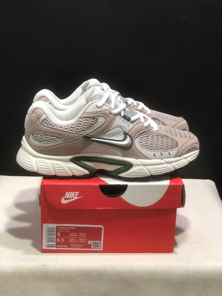 Nike V5 RNR