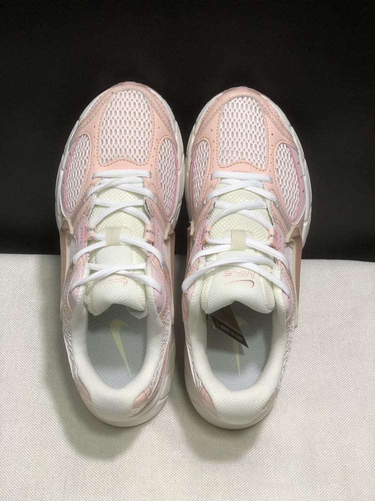 Nike V5 RNR