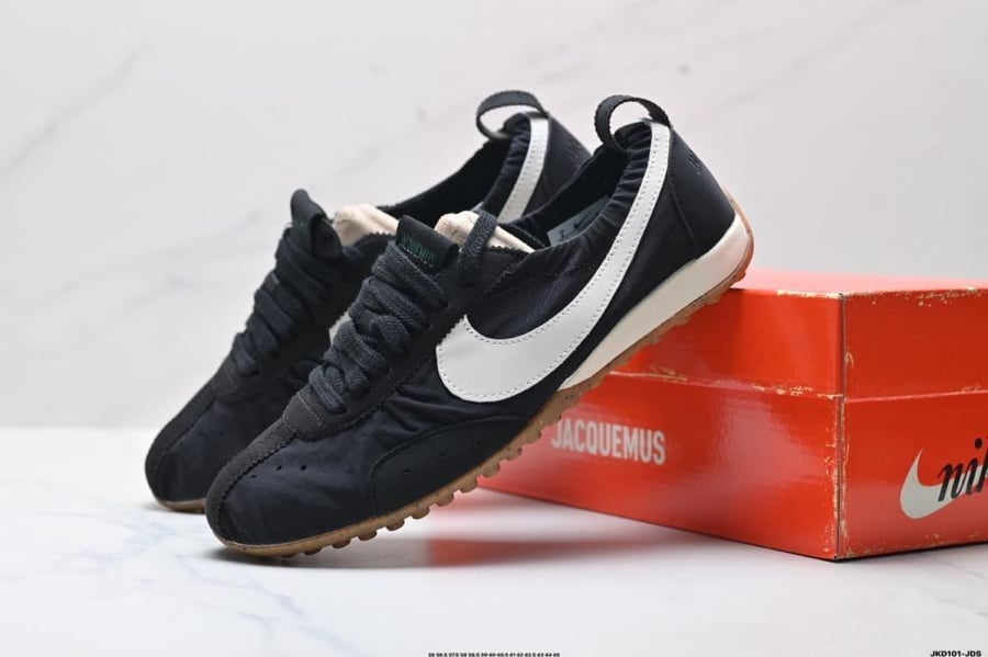 Jacquemus x Nike Jacumoon BLACK