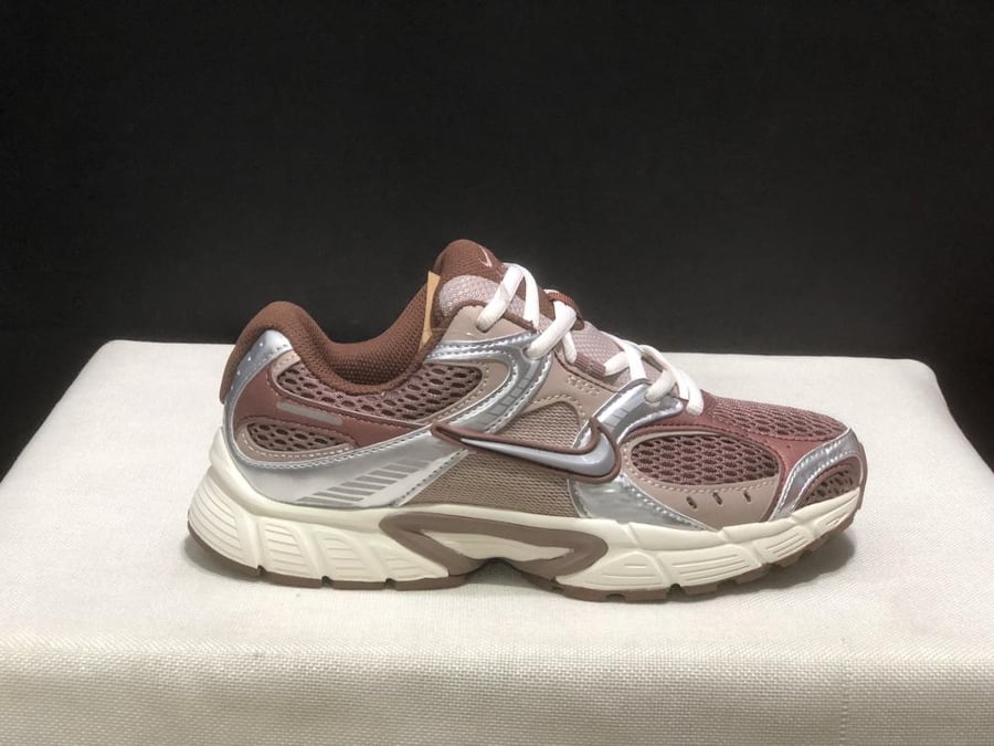 Nike V5 RNR