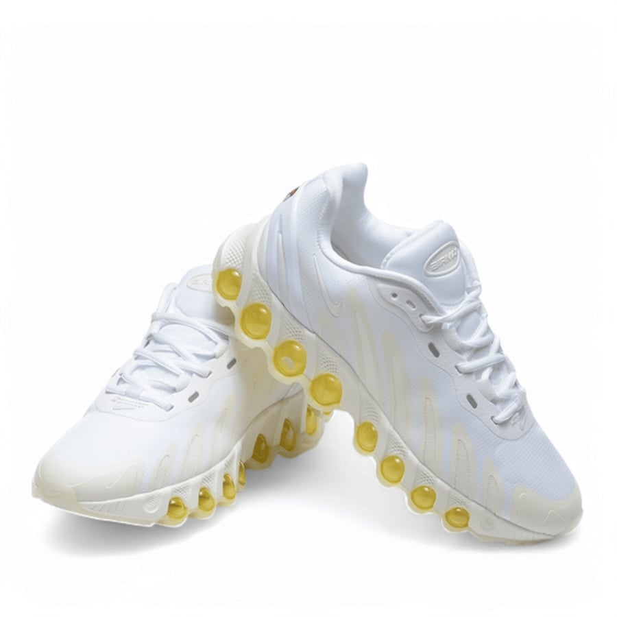 Nike Air Max DN8 shoe