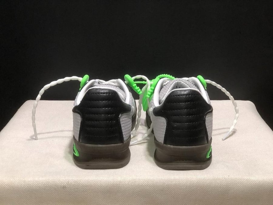 Off-White End Of Play Grey / Green