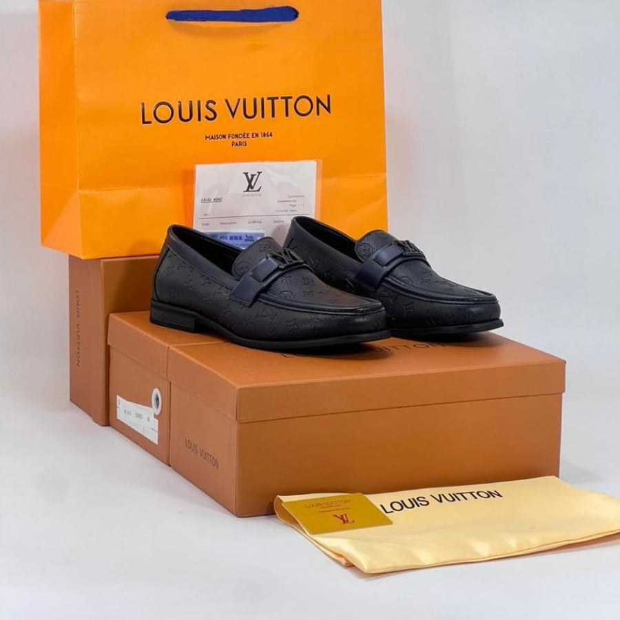 حذاء LV Loafers رسمي كحلي