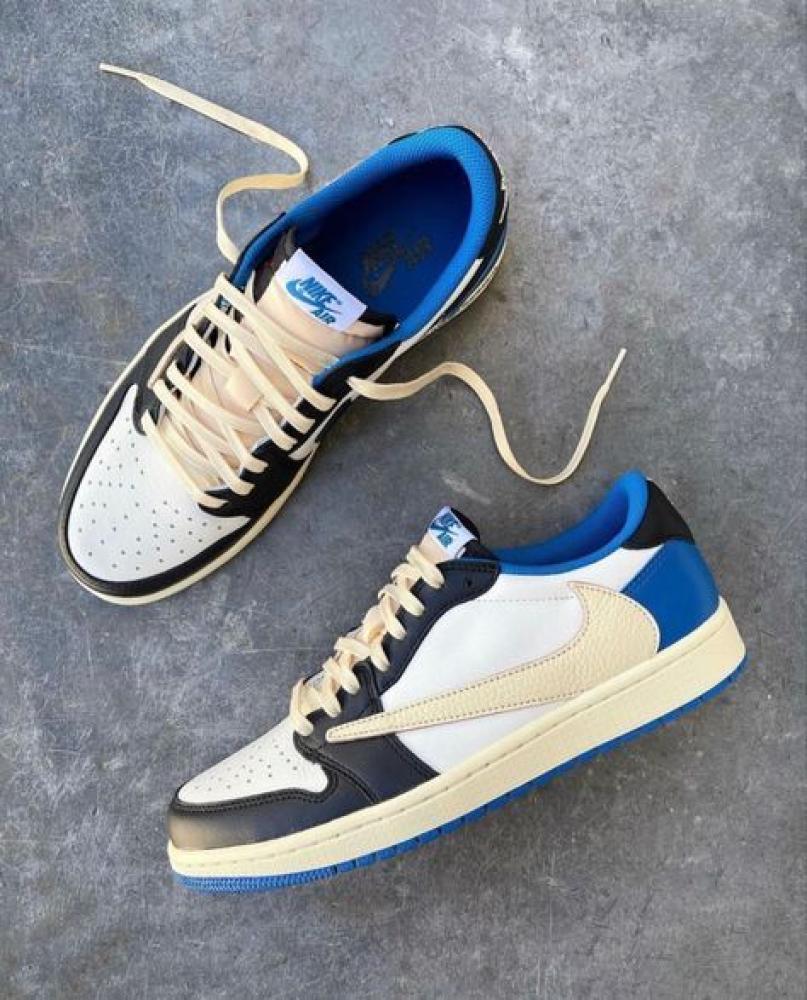 x Travis Scott x Air Jordan 1 Retro Low