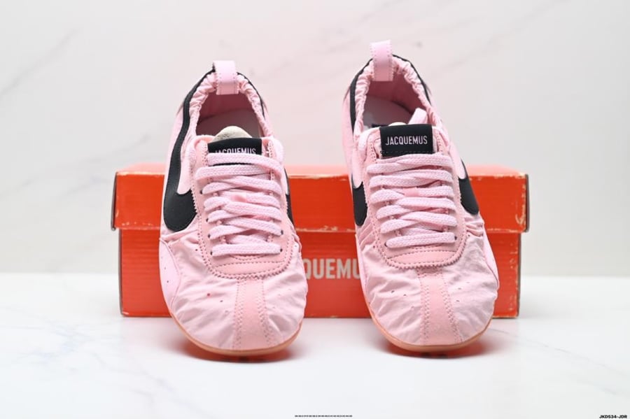 Jacquemus x Nike Jacumoon PINK