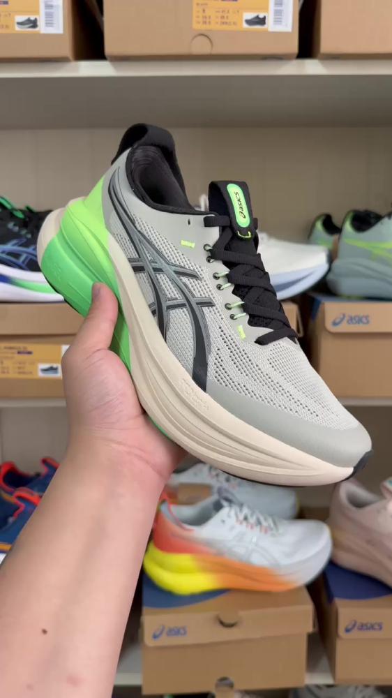 جل نيمبوس Gel-Nimbus 28
