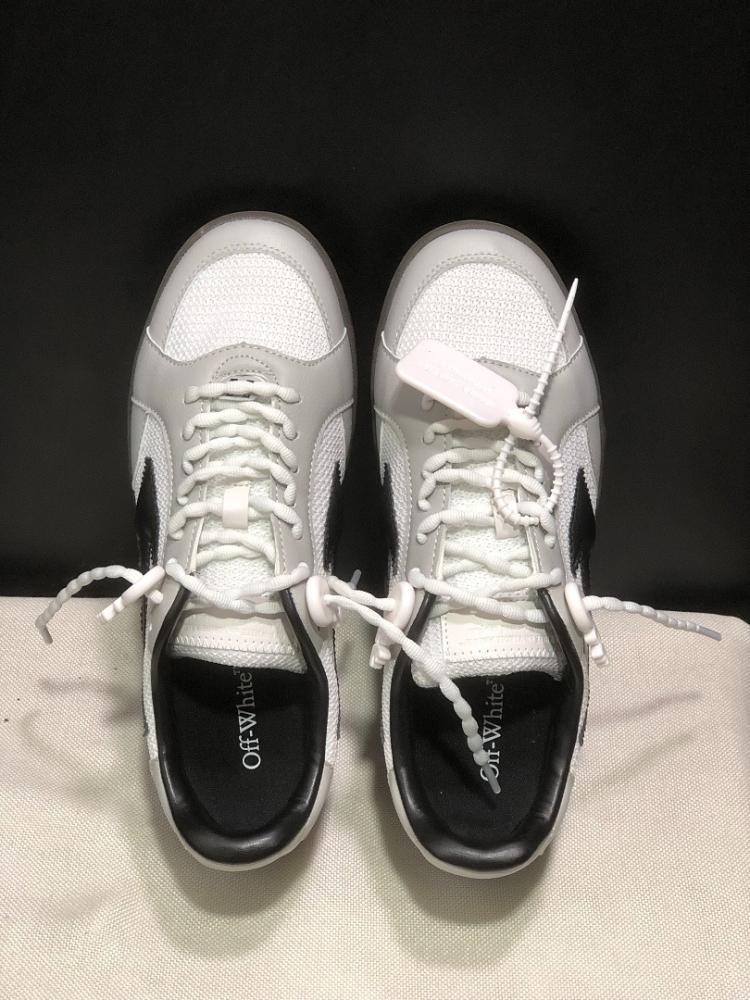 Off-White x Virgil Abloh End Of Play Black / White