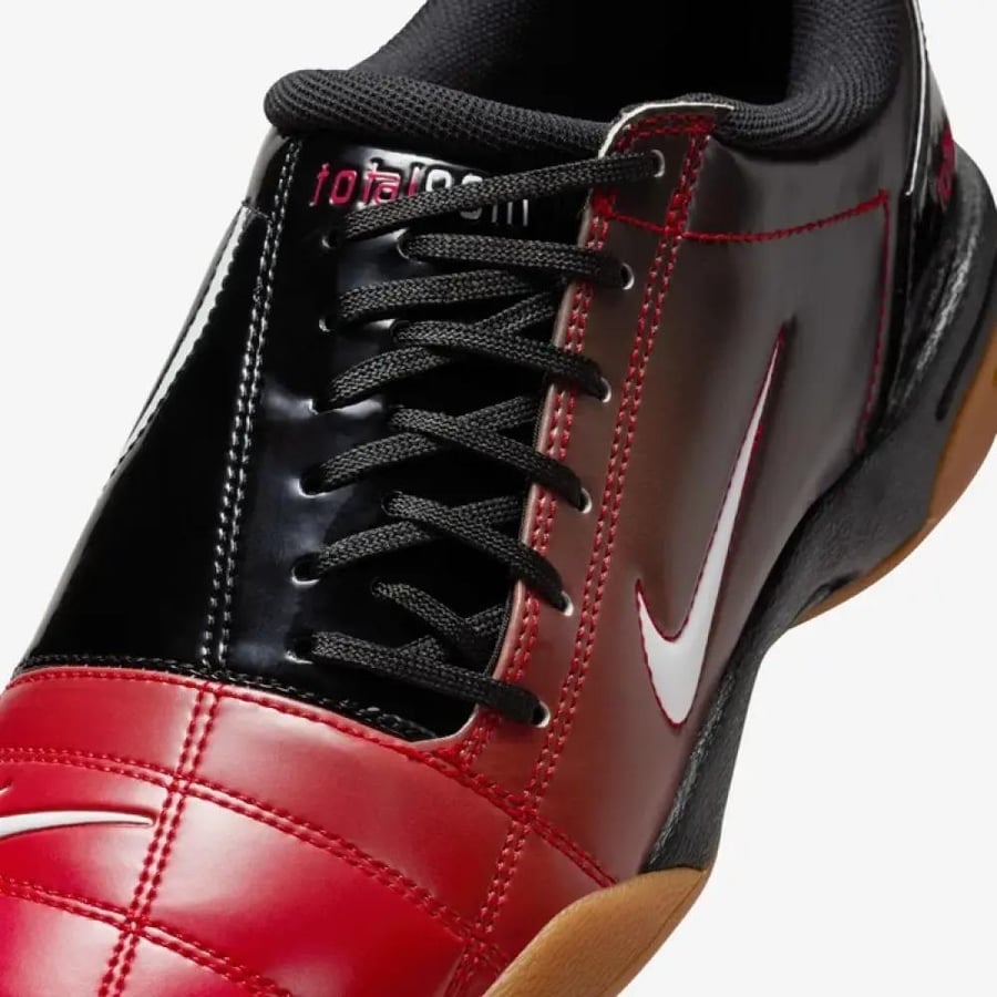 Nike Total 90 III Black University Red Gum