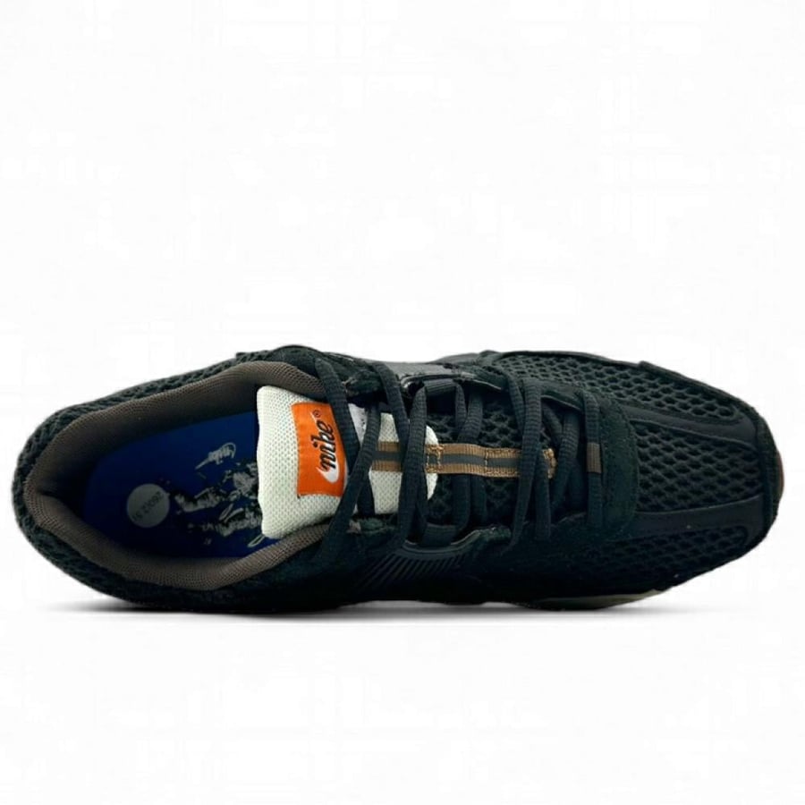 Nike Air Zoom Vomero 5