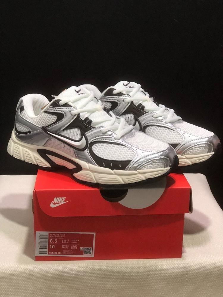 Nike V5 RNR
