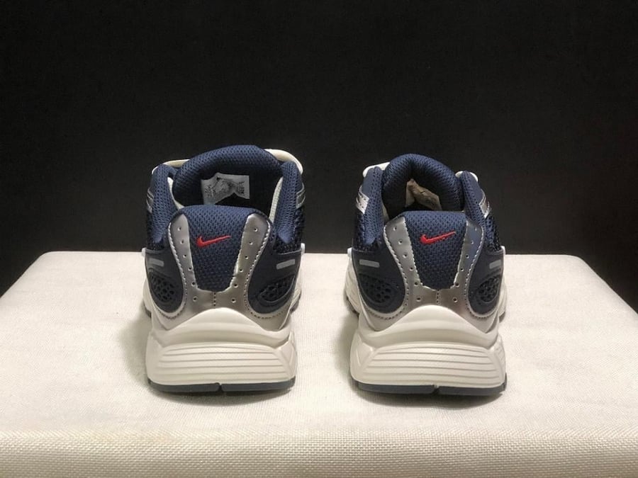 Nike V5 RNR