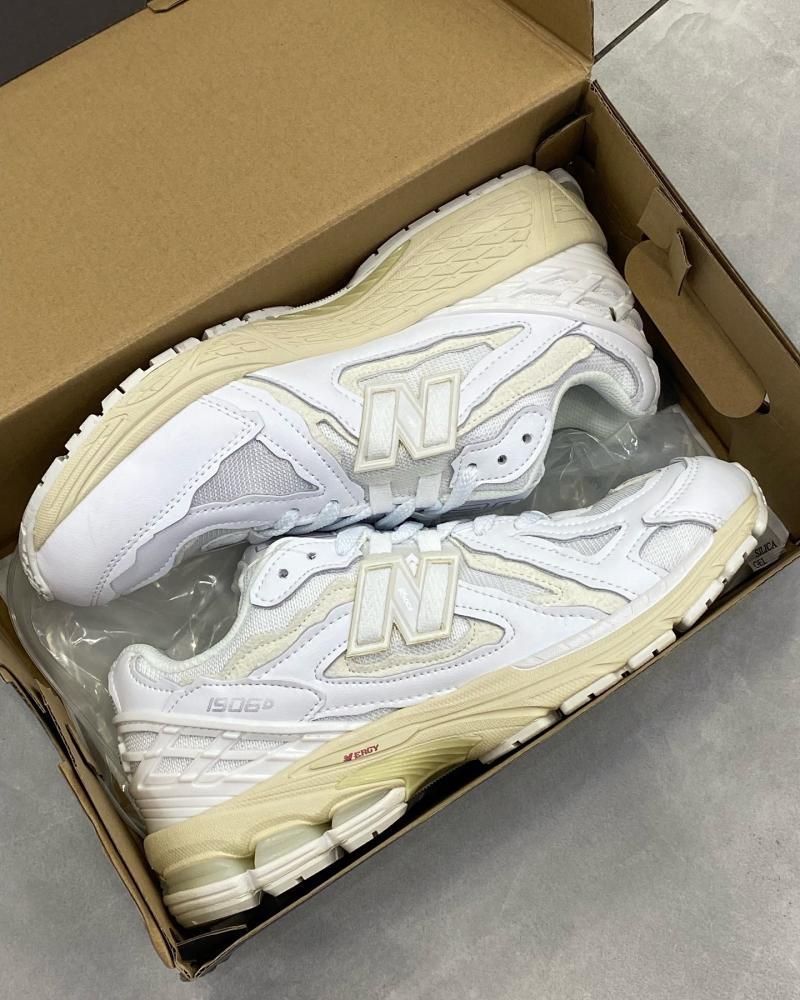 New Balance 1906D Protection Pack White