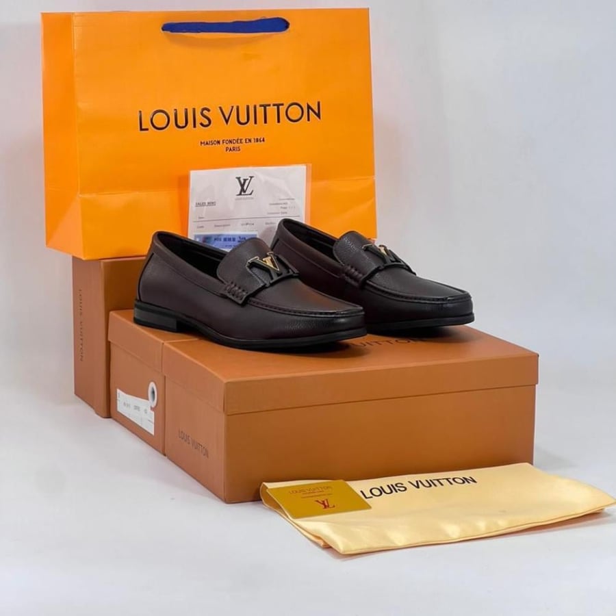 حذاء LV Loafers رسمي بني غامق