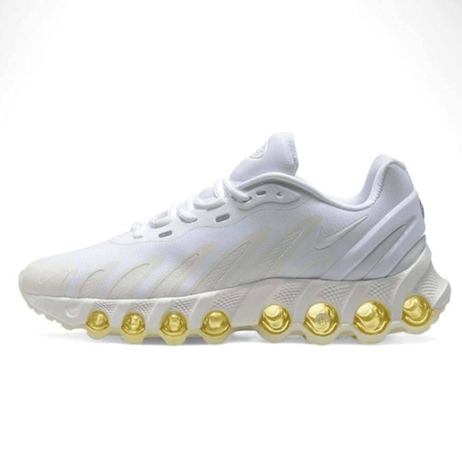 Nike Air Max DN8 shoe