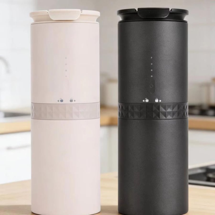مطحنة قهوة كهربائية محمولة 2 في 1 مع كوب تحضير | Brevo