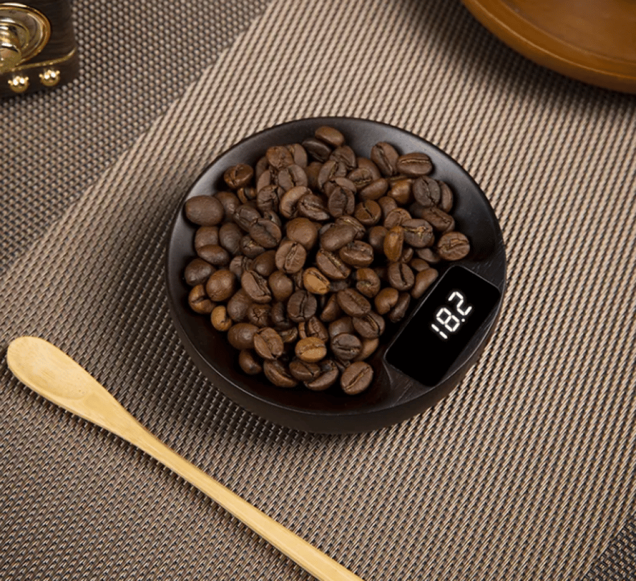 ميزان قهوة مع ملعقة خشبية - صغير | Wooden coffee scale