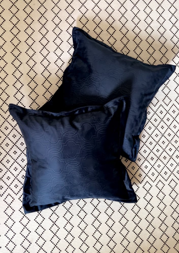 Blue velvet pillow