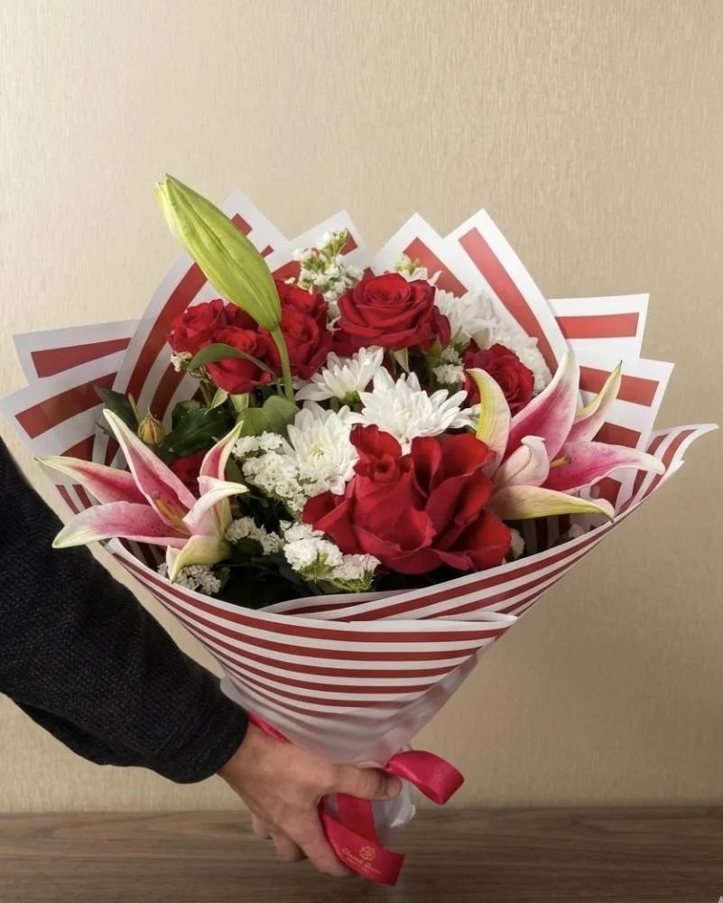 Classic Red Bouquet