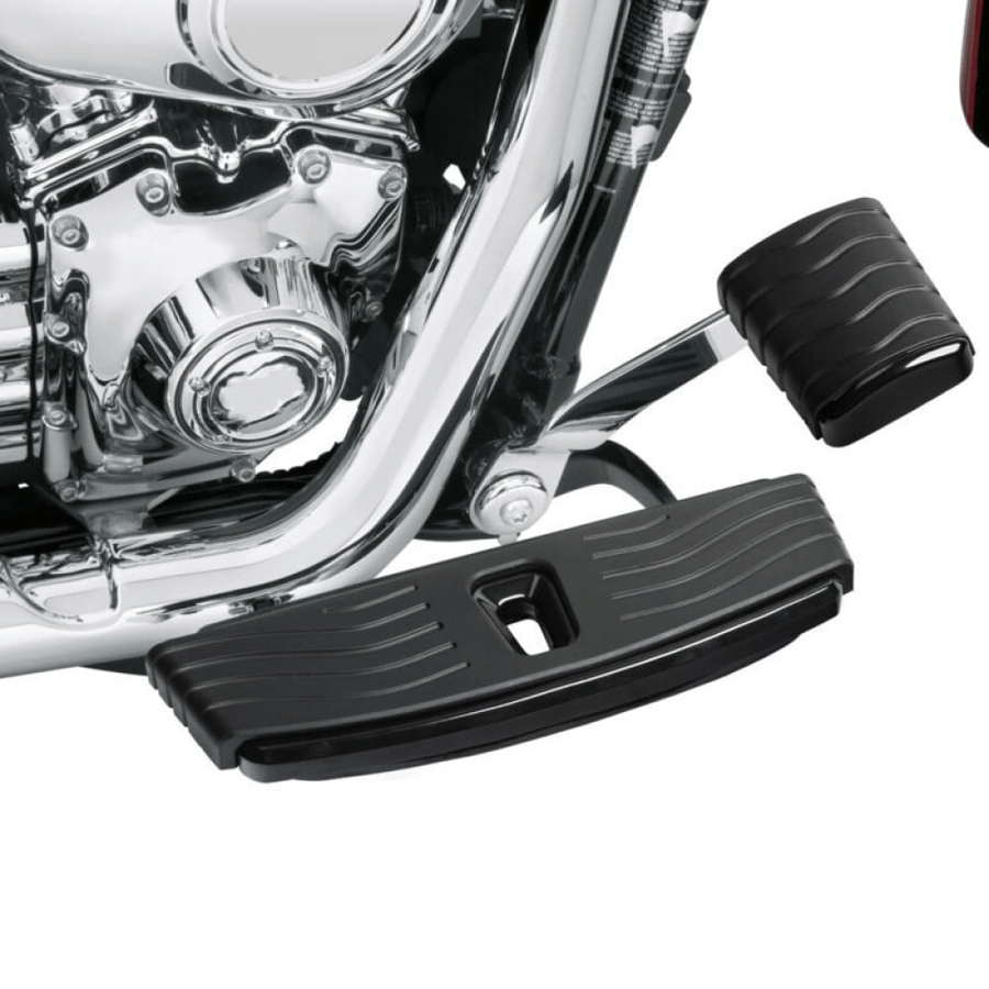 Complete Footboard & Shifter Peg Kit (Touring 93-21) | طقم ألواح قدم (فوت بورد) مع مسمار تعشيق باللون الأسود