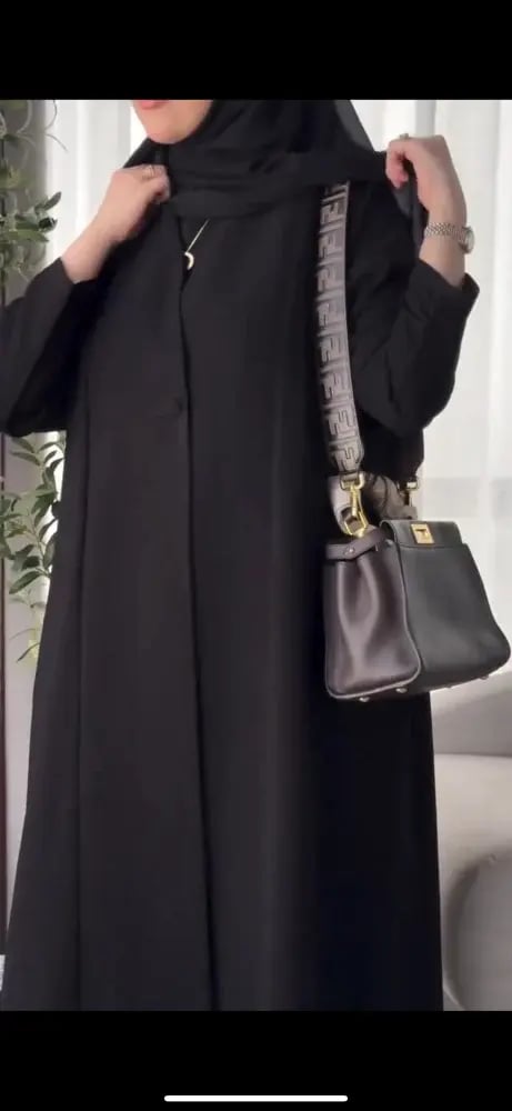 عباية زهور بليزر