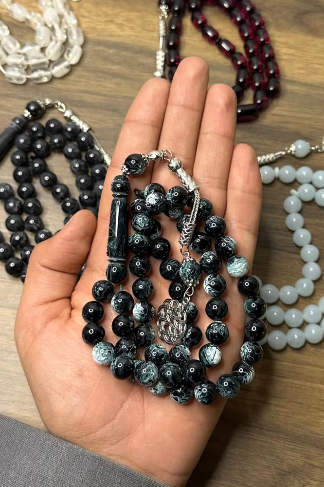 سبحه بكلايت مخلوط بالأسود الملكي والابيض الرخام