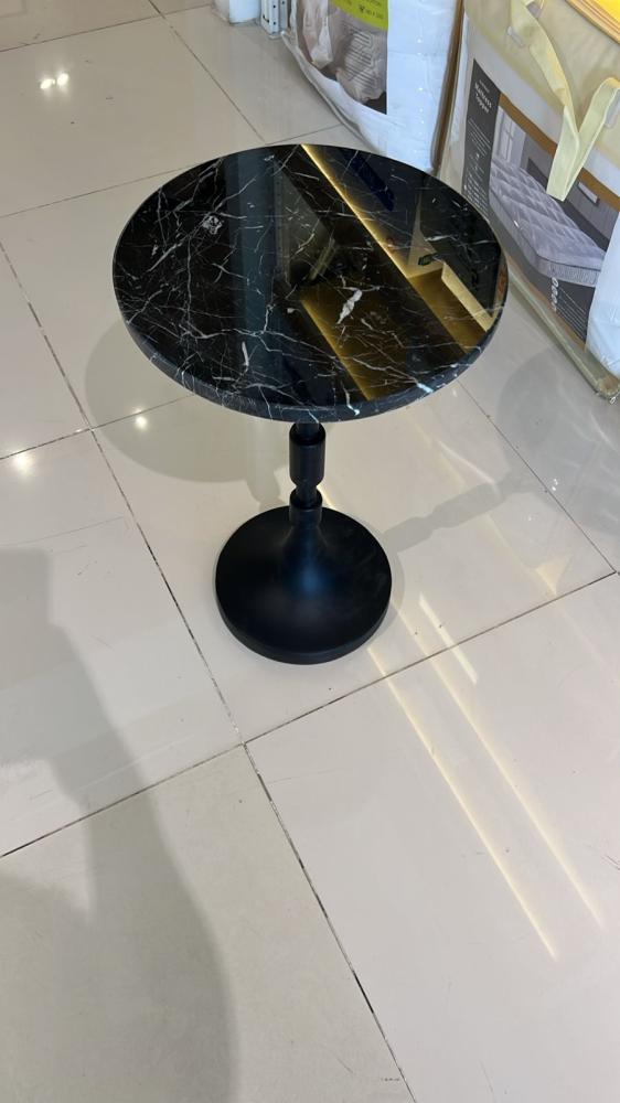 طاولة خدمه