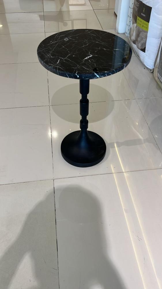 طاولة خدمه