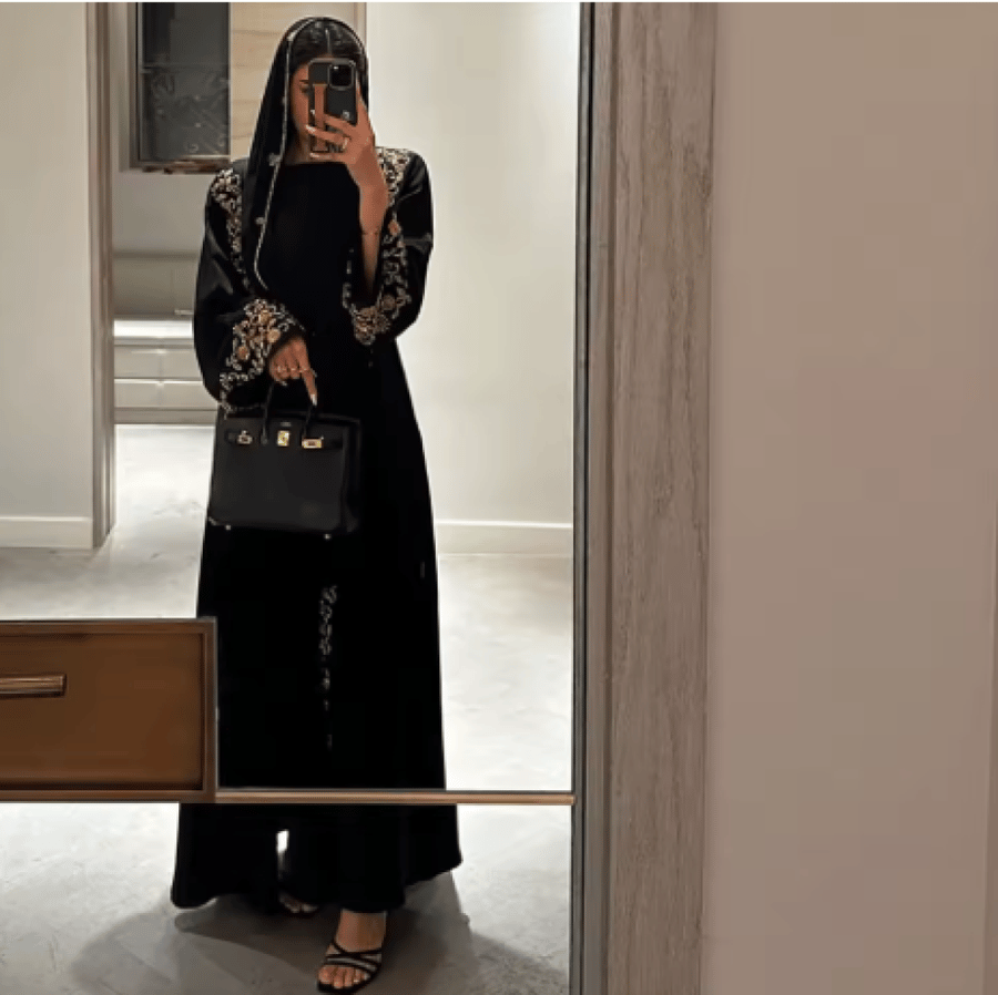عباية قفطان مع وشاح للرأس