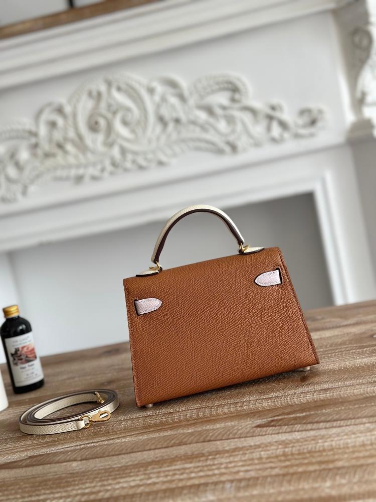 Hermes Mini Kelly II 19 Bag