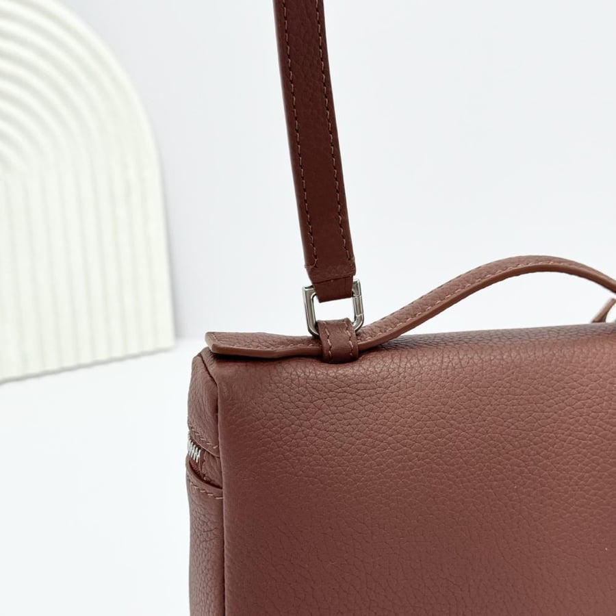 Loro Piana Extra Pocket L19 Vanity Case Collection