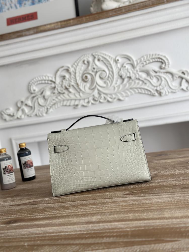 Hermes Kelly Mini Pochette 22cm