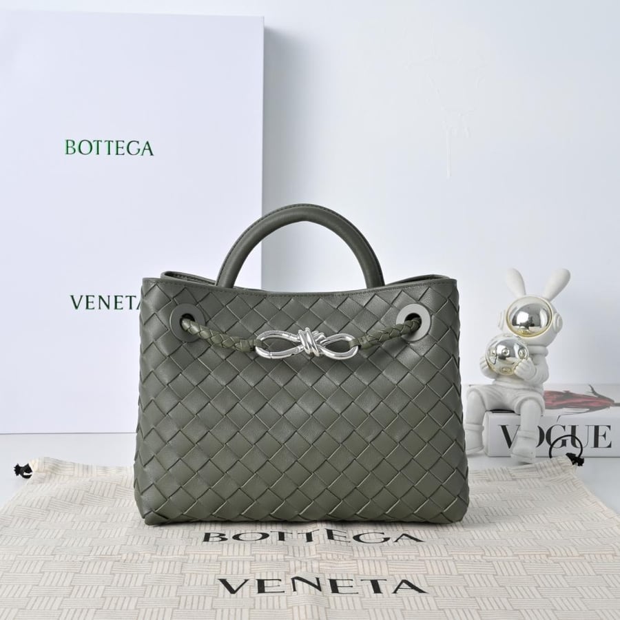 BV Intrecciato Small Top Handle Bag 25cm