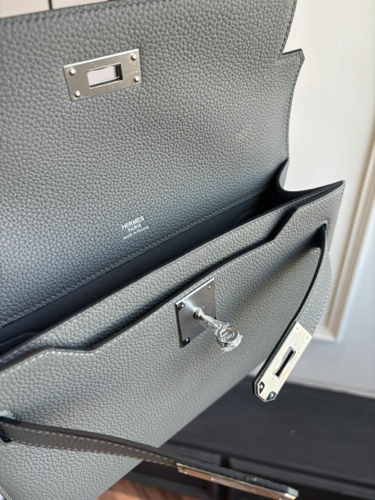 Hermes Kelly Dépêches 25 Pouch (Leather)