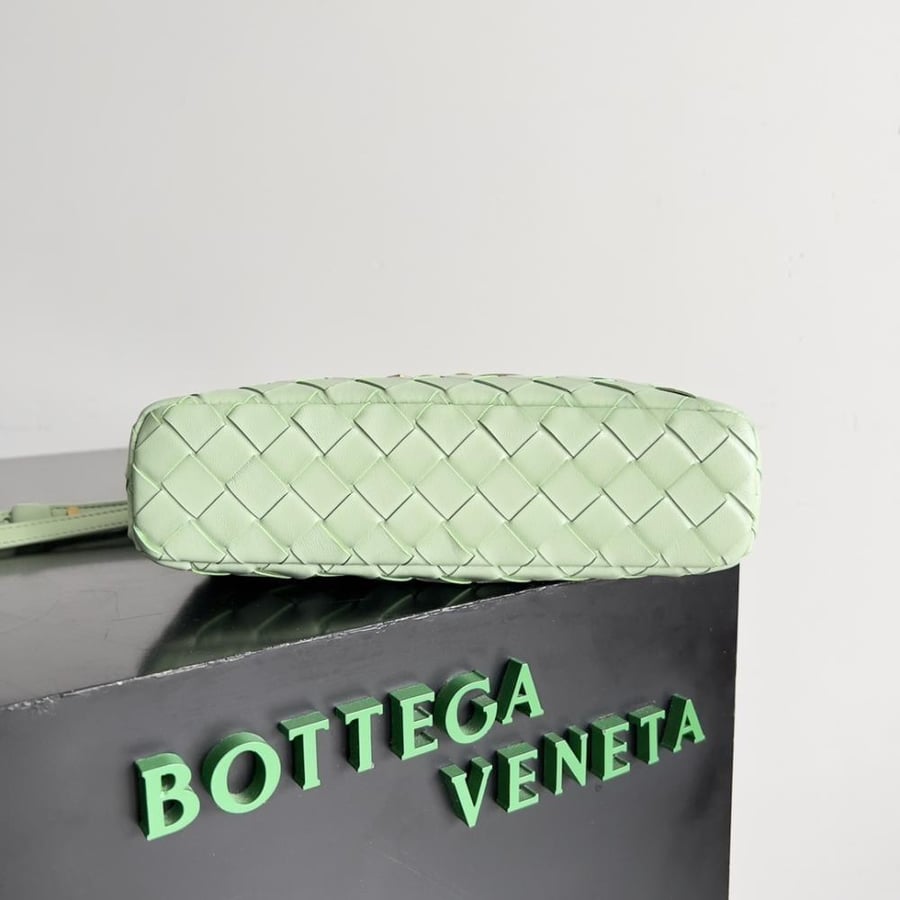 BV Vanity Case Bag 22cm