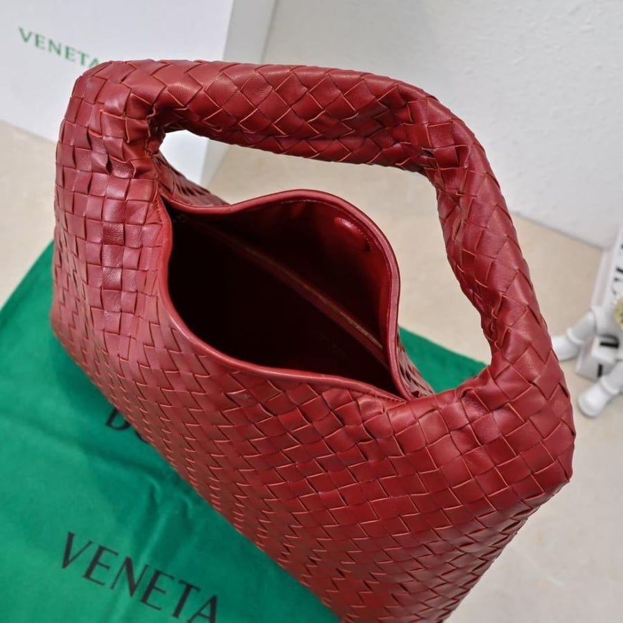 BV New Medium Hop Bag 46cm (Leather)
