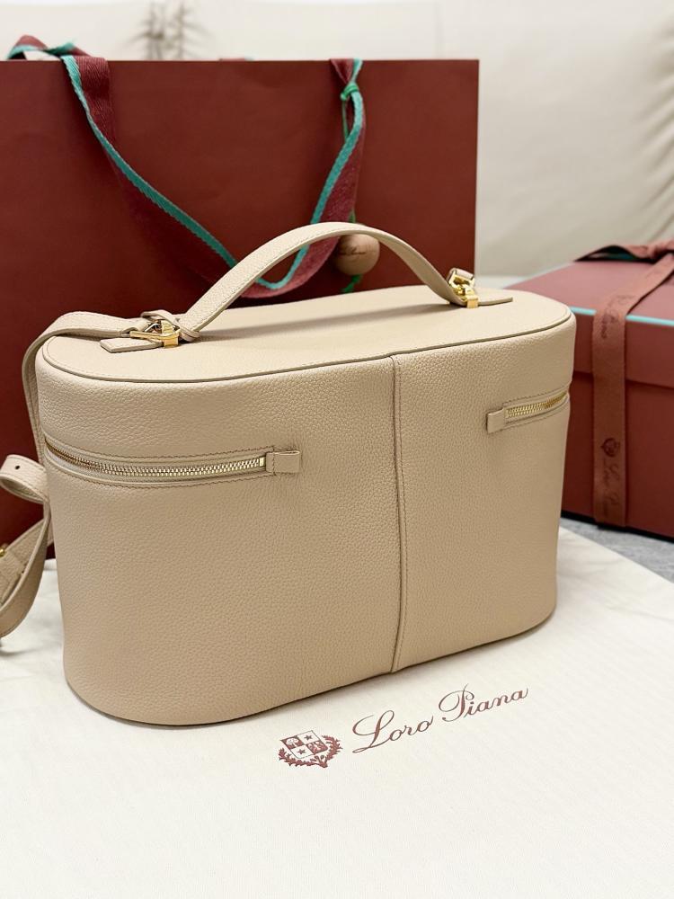 Loro Piana Large Vanity Case in Grained Leather