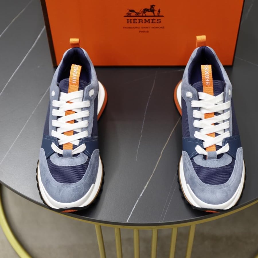 Hermes 38-44