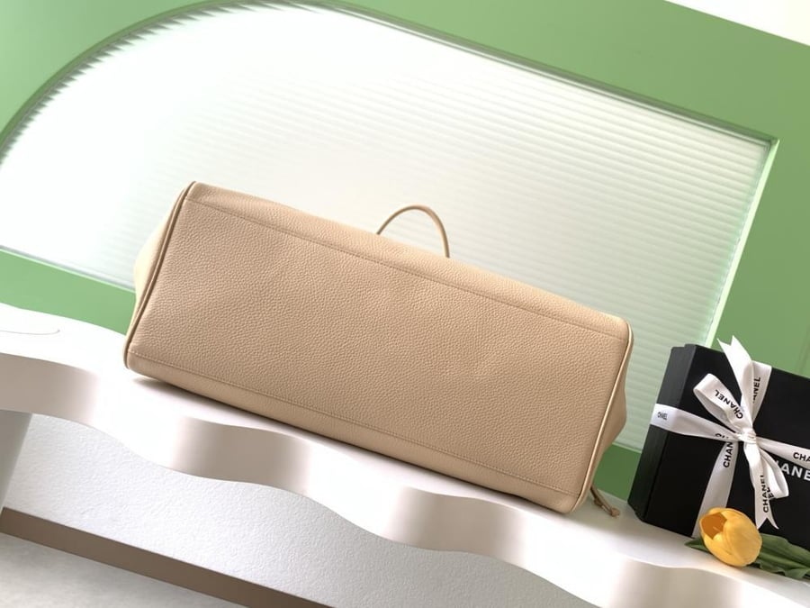 Chanel Grained Leather Tote Bag