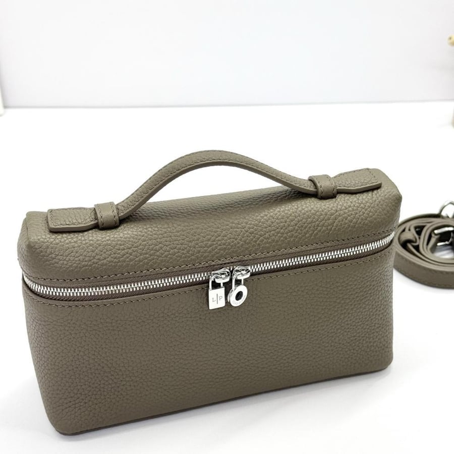Loro Piana Extra Pocket L19 Vanity Case Collection
