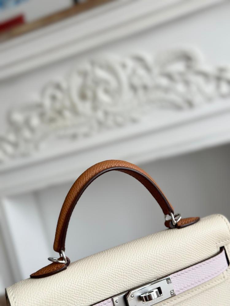 Hermes Mini Kelly II 19 Bag