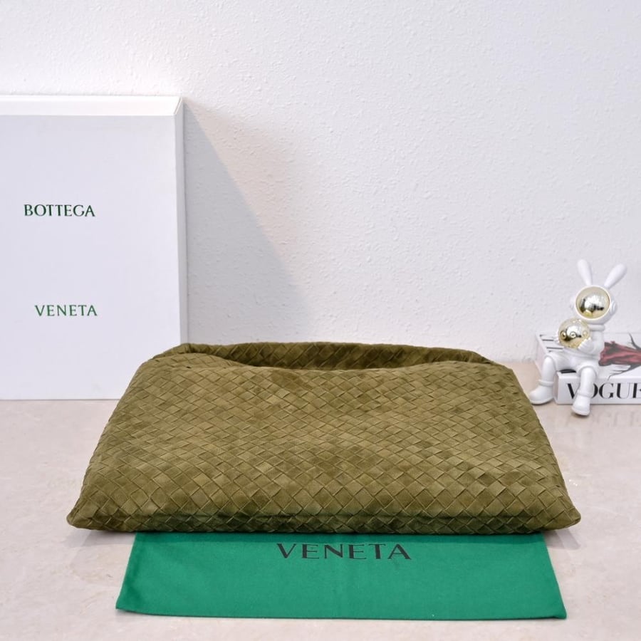 BV New Large Hop Bag 54cm (Suede)