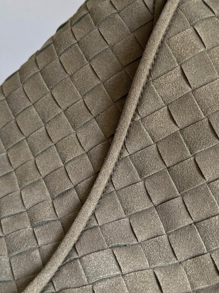 BV New Large Hop Bag 54cm (Suede)