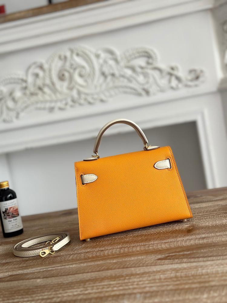 Hermes Mini Kelly II 19 Bag
