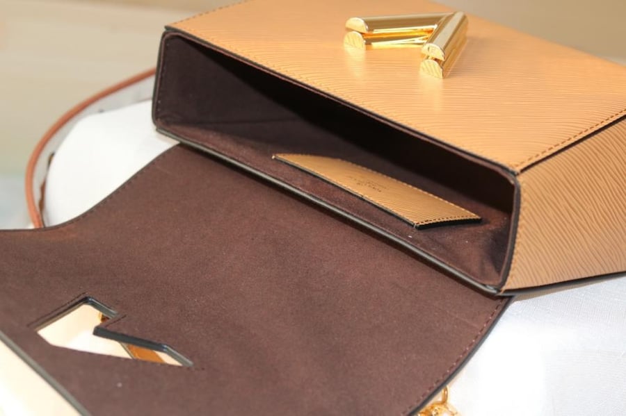 LV Twist Sporty Strap 23cm