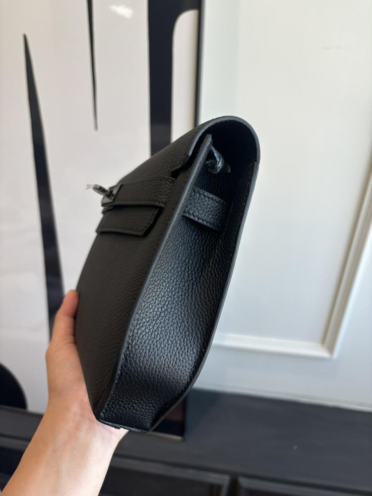 Hermes Kelly Dépêches 25 Pouch (Leather)