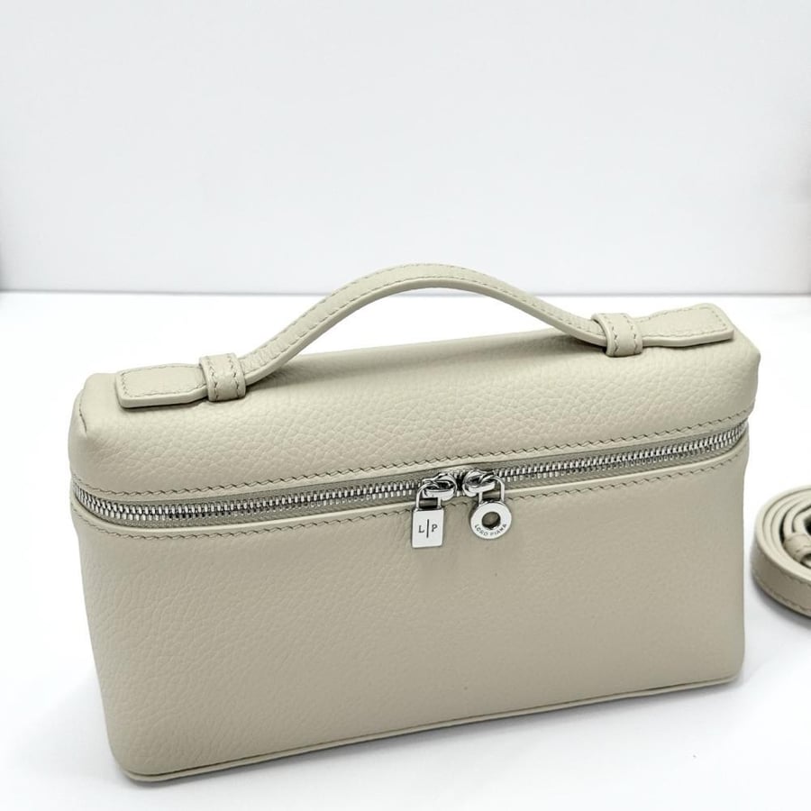 Loro Piana Extra Pocket L19 Vanity Case Collection