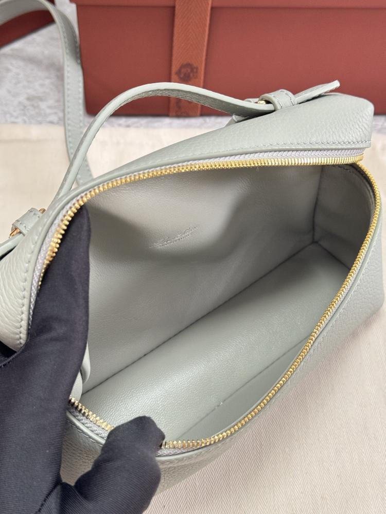Loro Piana Extra Pocket L19 Vanity Case Collection